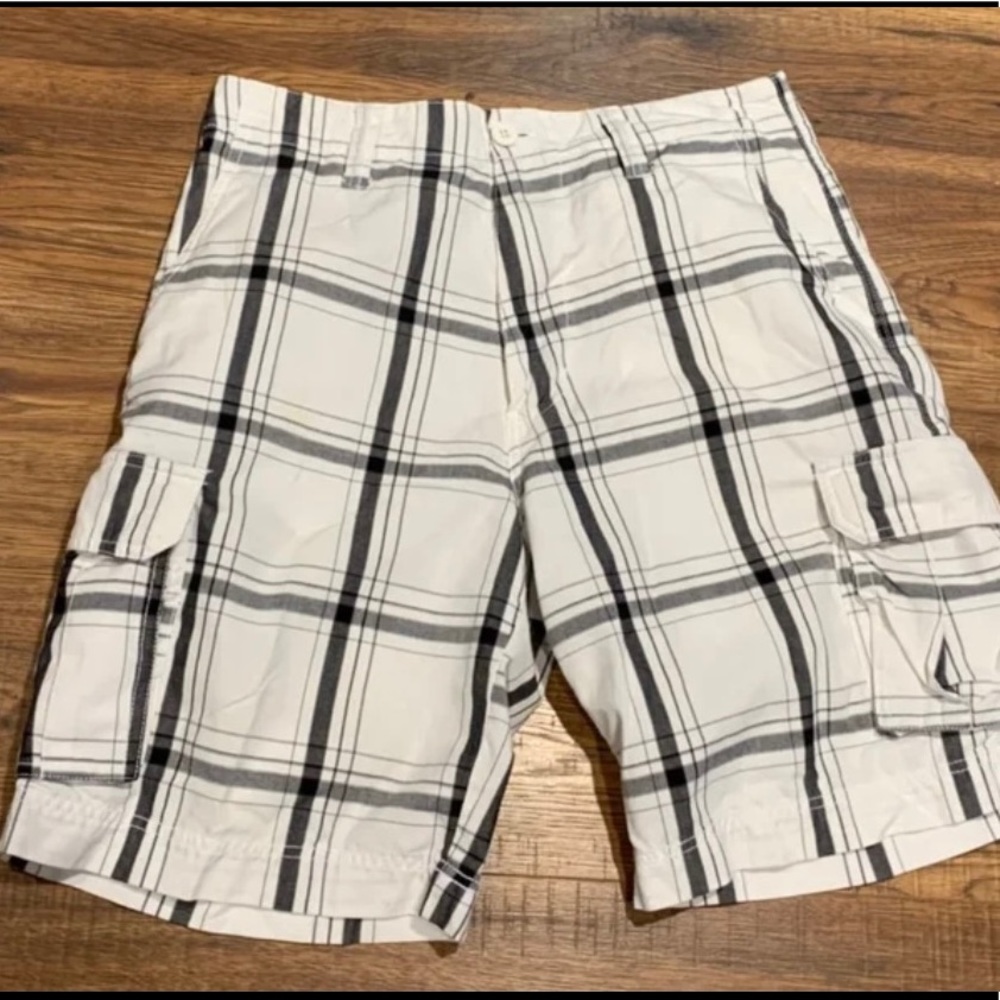 Champ Sports Plaid Cargo Shorts size 32
